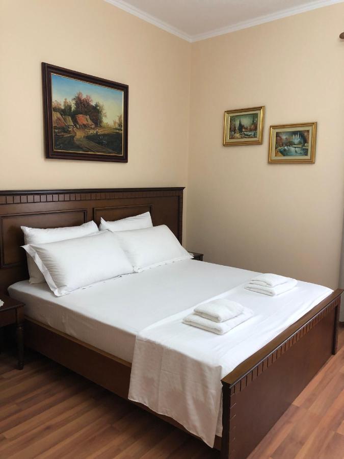 Villa Garden Берат Екстериор снимка